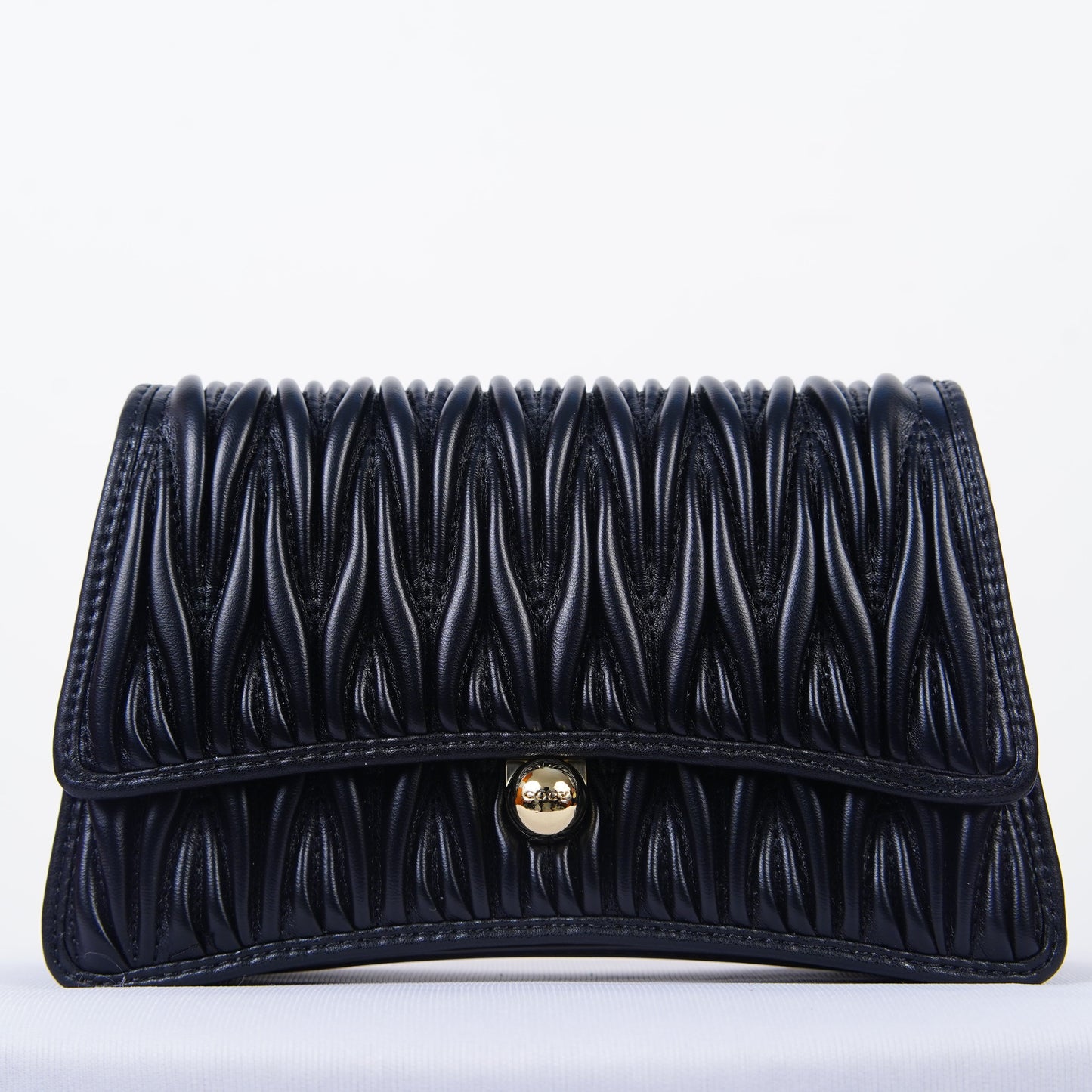 Noir Weave Clutch – Midnight Edition