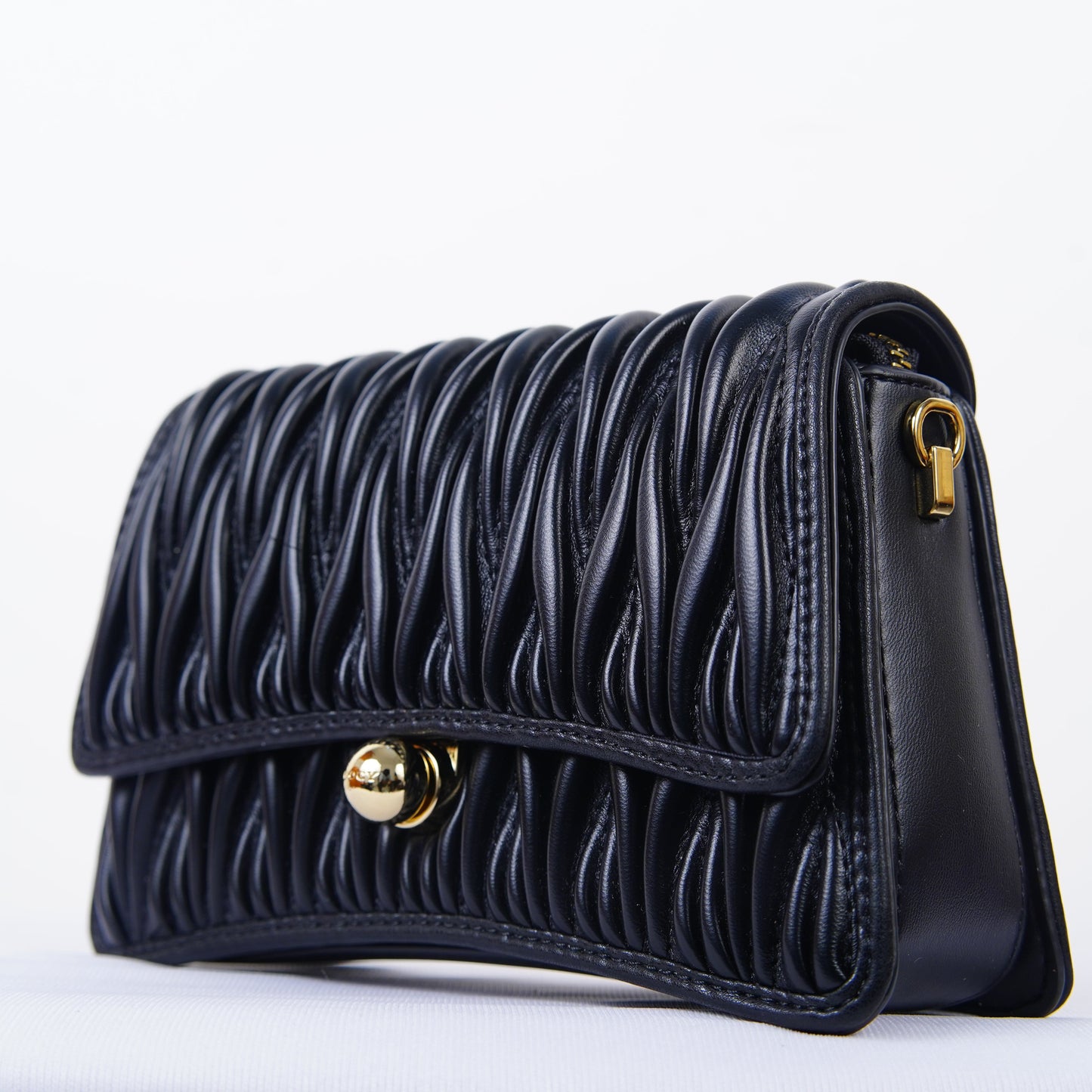Noir Weave Clutch – Midnight Edition