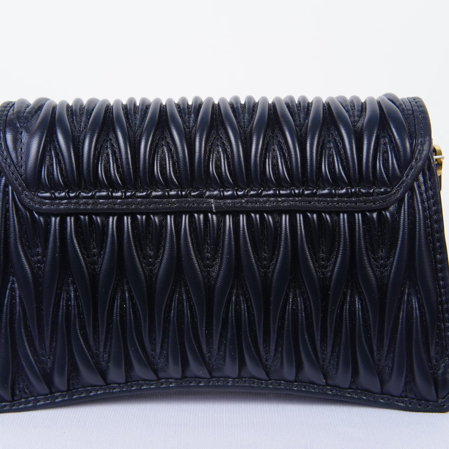 Noir Weave Clutch – Midnight Edition