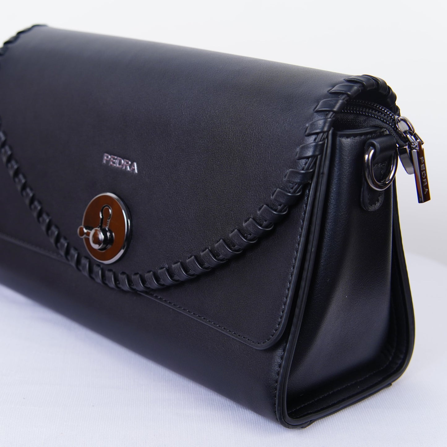 PEDRA Signature Twist Sling – Lock Edition