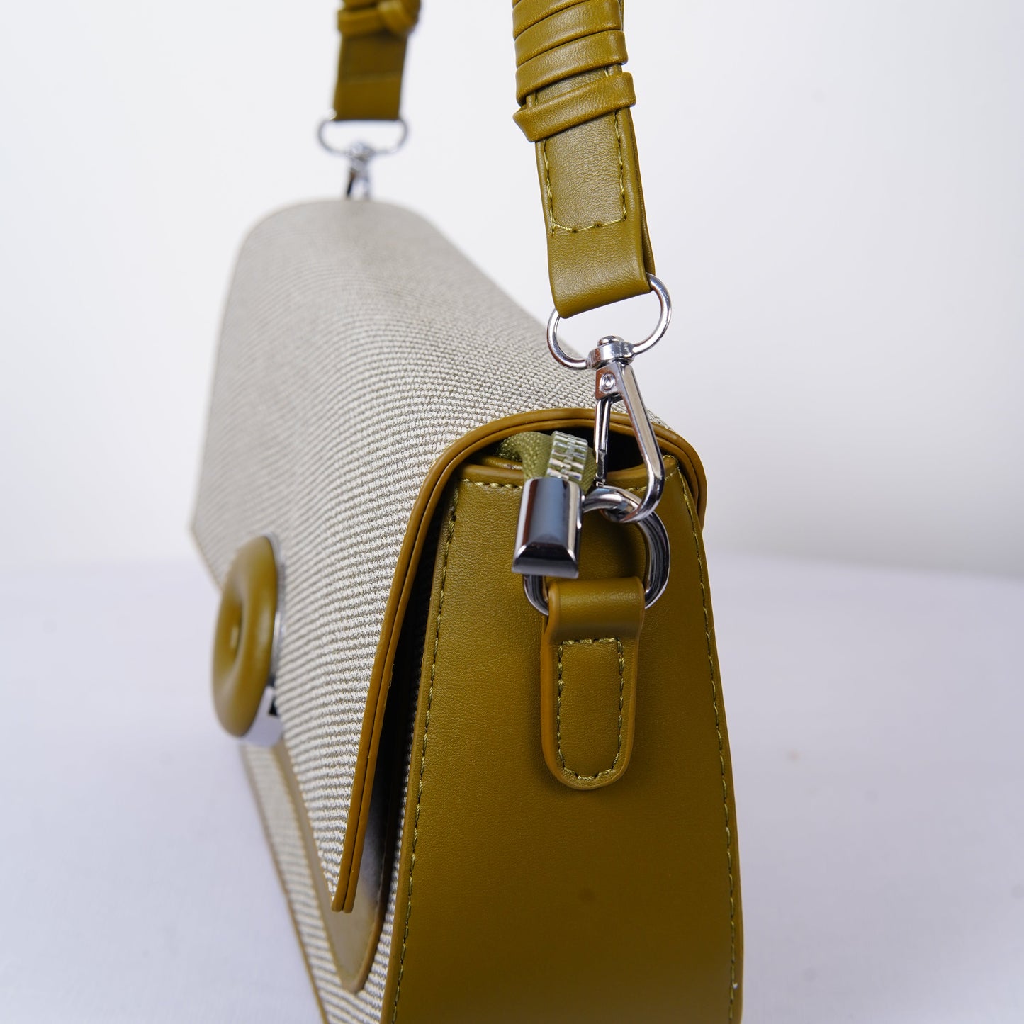 The Olive Loop – Canvas Chic Sling