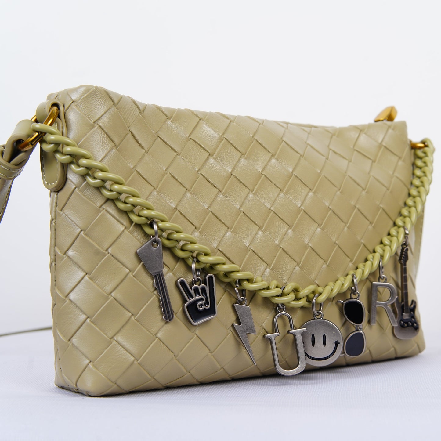 The VANTINA Rebel Charm