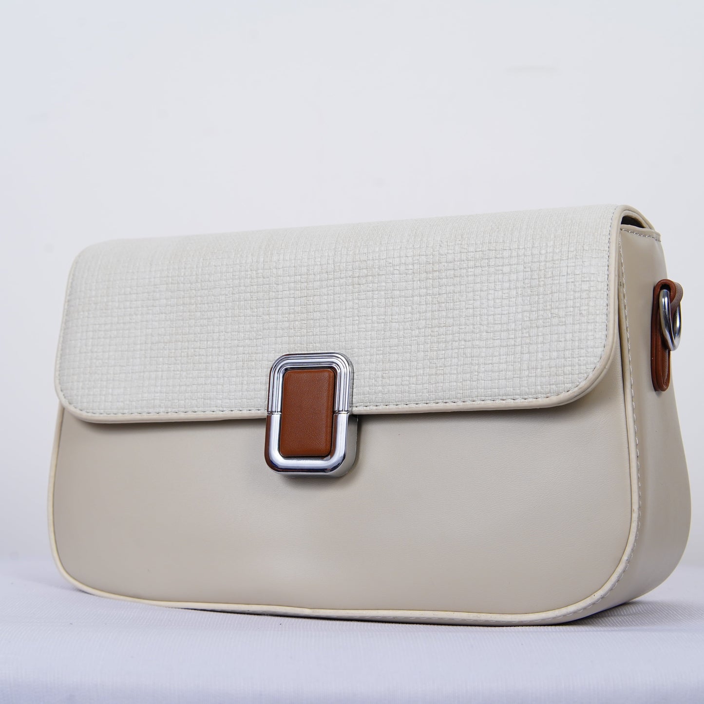 Madrid Classic Crossbody