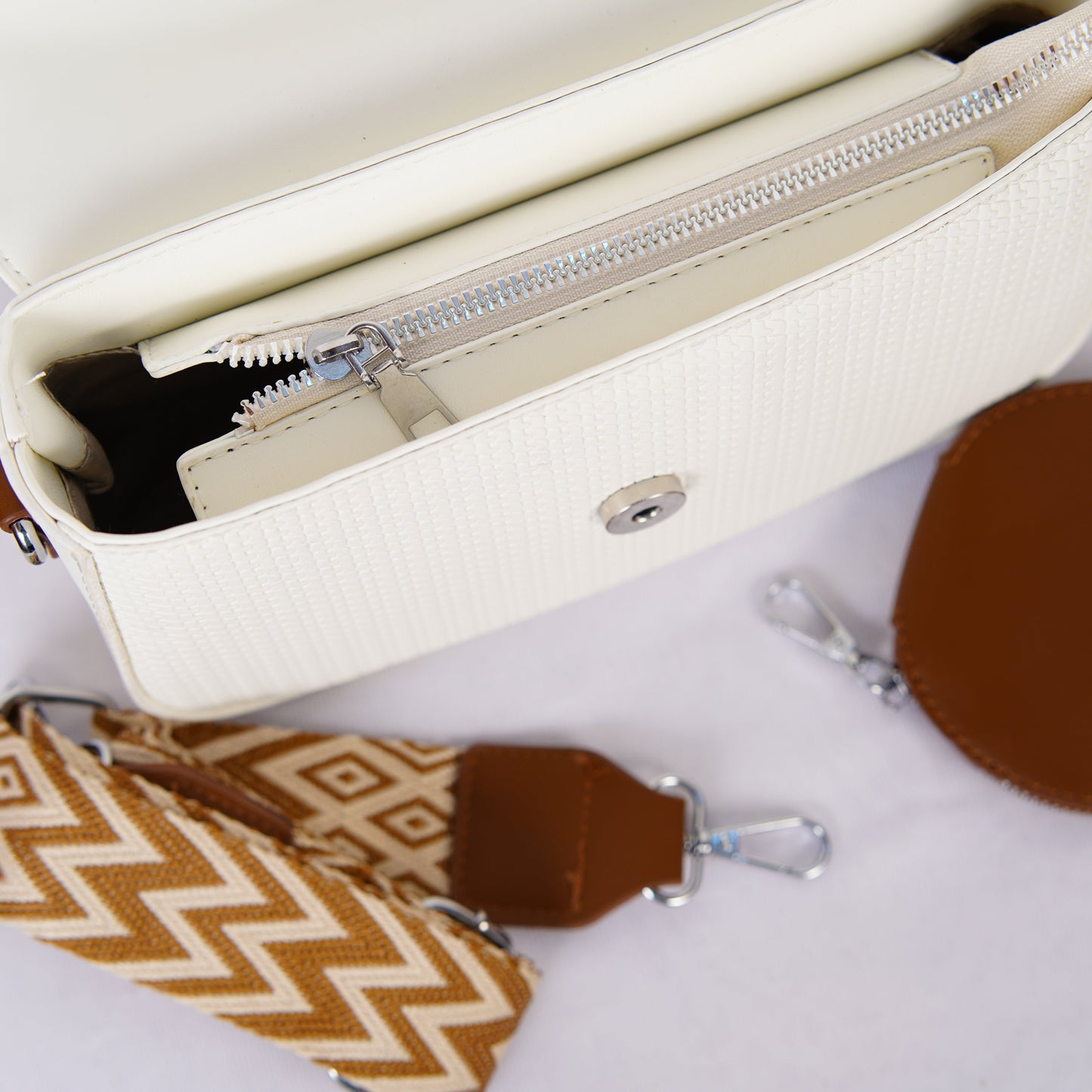 Sienna Whisper – Where Texture Meets Timeless Charm