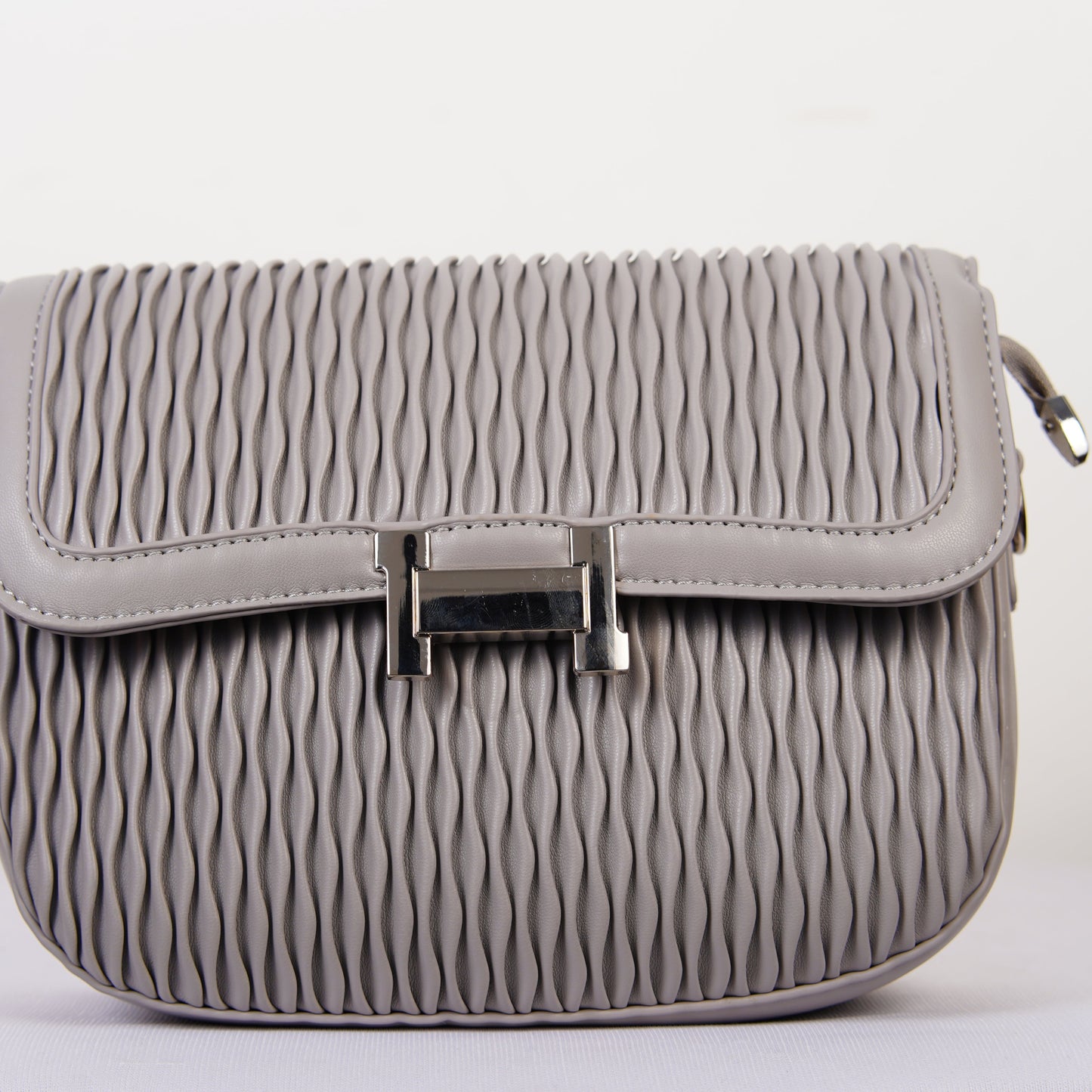 Wavelength Saddle Bag – Storm Grey