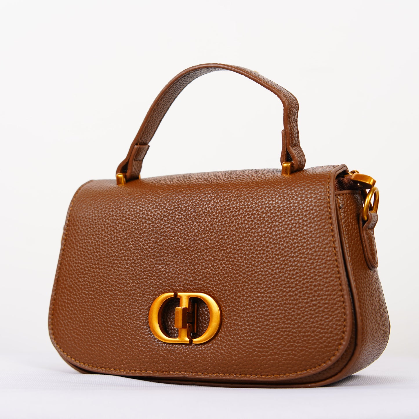 The Espresso Charm – Compact, Confident, Timeless.