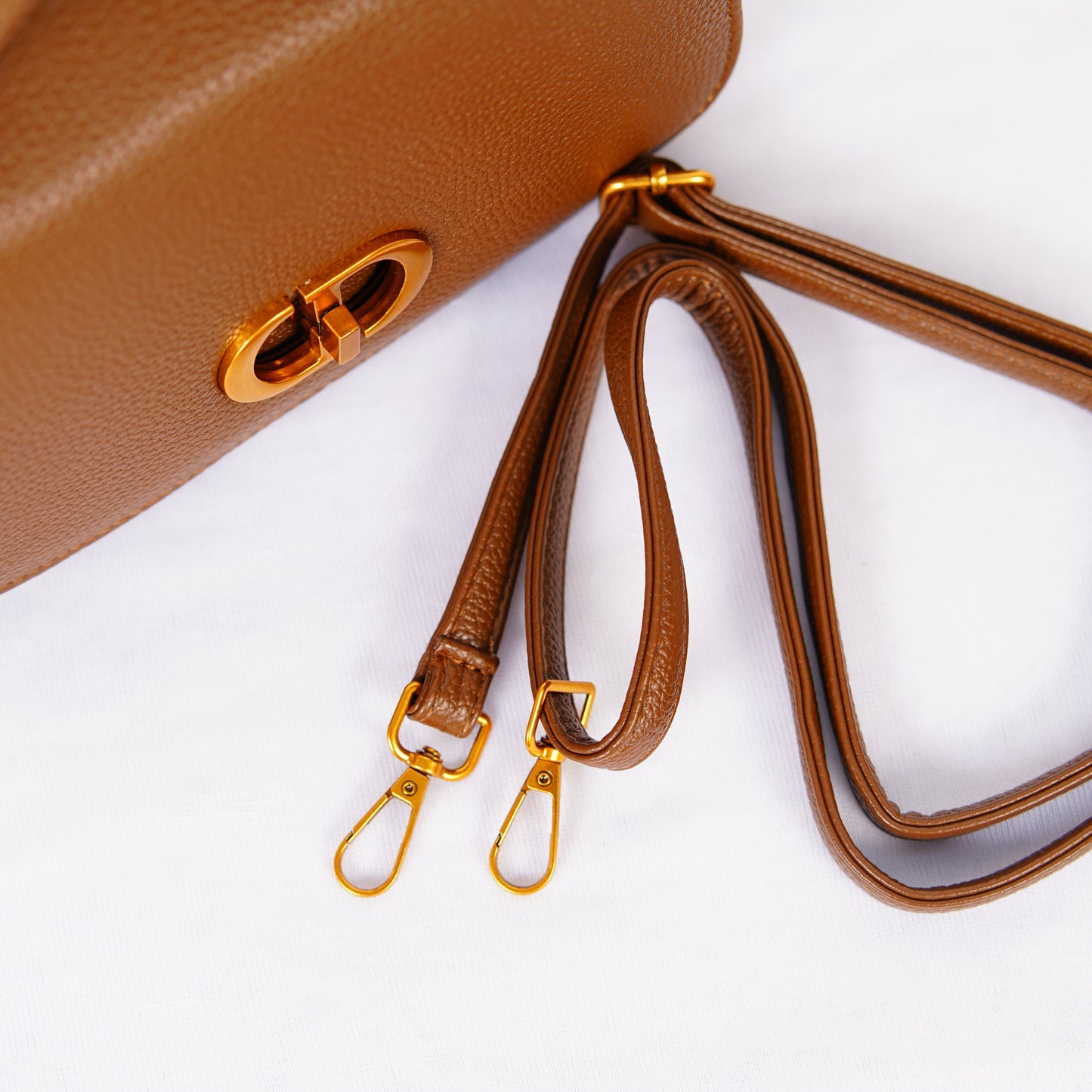 The Espresso Charm – Compact, Confident, Timeless.