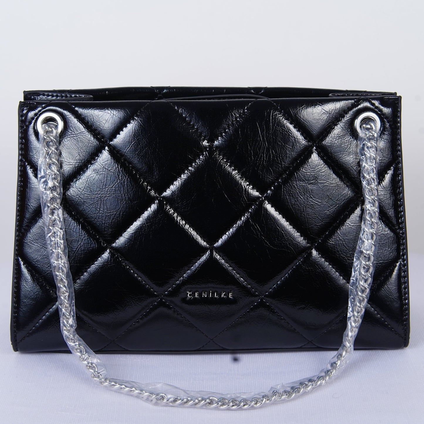 Luxe Chain Tote – Black Diamond Edition